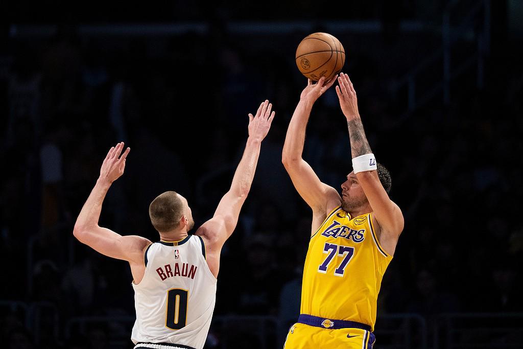 kaiyun-中投绝杀，东契奇26中10砍下30分11板13助三双数据，正负值-4